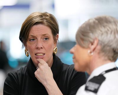 Jess Phillips hopes supreme court ‘sees sense’ and overturns domestic abuse ruling
