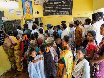 Andhra Pradesh civic polls: Supreme Court asks election panel to hold final candidates’ list till October 26