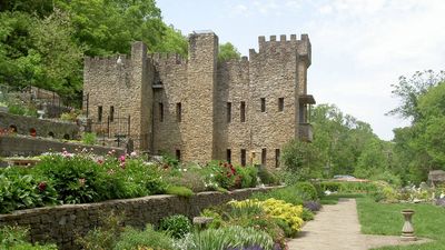Loveland Castle Museum Hours: World War I medic builds riverside fortress; Knights now run museum