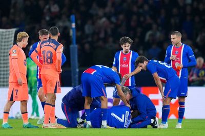 PSG’s Champions League hopes hit by Kvaratskhelia ACL rupture