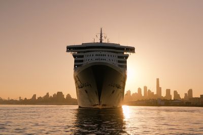Cunard Cruises prepares for 500th transatlantic crossing for Queen Mary 2