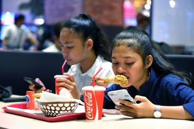New Jersey Picks Rutgers to Study Addictive Social Media Features and Whether Warning Labels Protect Young People