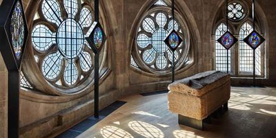 Mystery of Westminster Abbey skeleton 'solved'