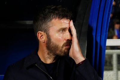 Como v Man United LIVE: Carrick under huge pressure as hopeless United humiliated in Champions League