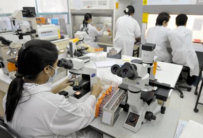 NIH Spent Its Full Budget in Fiscal 2026 but Awarded About 7,400 Fewer Grants Than Two Years Earlier