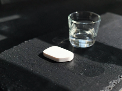 What a Statin Actually Does and Why Stopping It Alone Is Dangerous