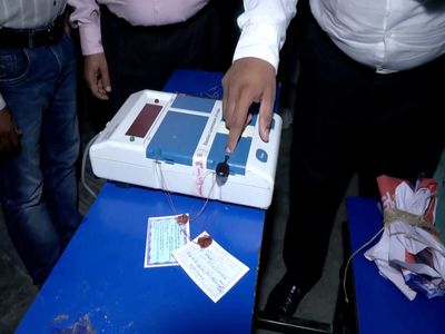 Andhra Pradesh SEC halts urban local body elections following SC order