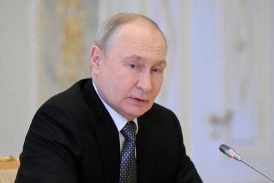 Russia sending fishing trawlers to spy on Britain’s undersea cables