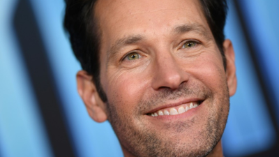 'That's the Bird?!' Paul Rudd's Visit To Infamous Art Of Play Shop Linked To Kelly Clarkson Sparks Jokes Online