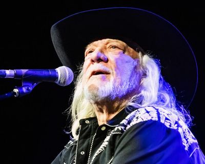 John Anderson, five-time US country chart-topper, dies aged 71