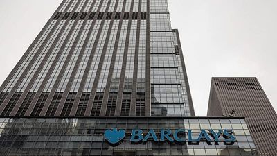 Barclays to cut 5,000 jobs as it turns to AI to improve efficiency
