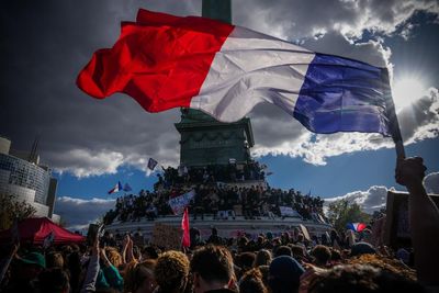 ‘America, this is a warning’: pro- Trump Maga media in a froth over Europe protests