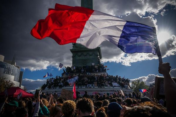‘America, this is a warning’: pro- Trump Maga media in a froth over Europe protests