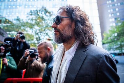 Russell Brand rape accuser did not think police would believe her, court hears