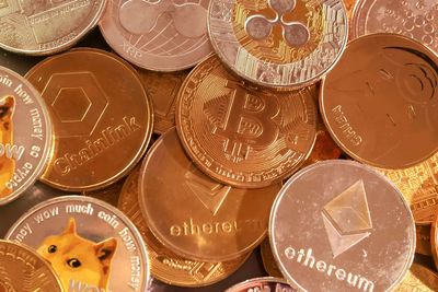 SoFi targets idle crypto cash with interest-bearing tokenized deposit