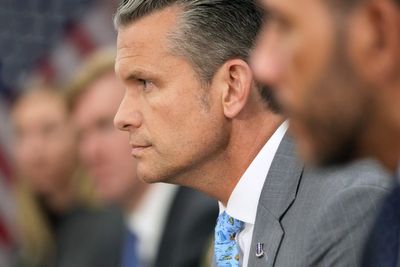 Pentagon whistleblowers ready to ‘spill their guts’ to oust Hegseth after midterms: report