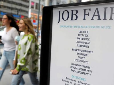 US weekly jobless claims near 57-year lows