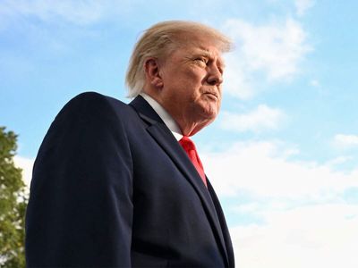 Trump's midterm alarm bells are ringing: Five new polls hold clues