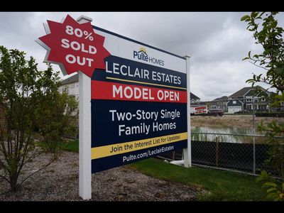 Average long-term US mortgage rate eases to 7.32% in first pullback since late August