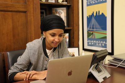 Ilhan Omar Says Agents 'Folded Her Clothes' in Dawn Raid; Now She Must Leave Home