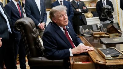 Clinical psychologist warns Trump possesses dangerous psychopathic traits that could worsen after midterms. Then he calls for the 25th Amendment