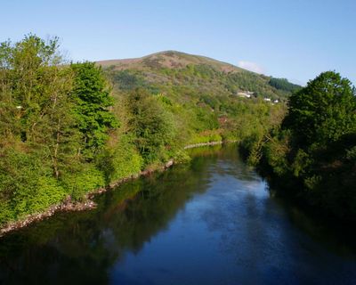 Unsafe water, burning eyes and kerosene slicks: residents demand answers on River Taff leak