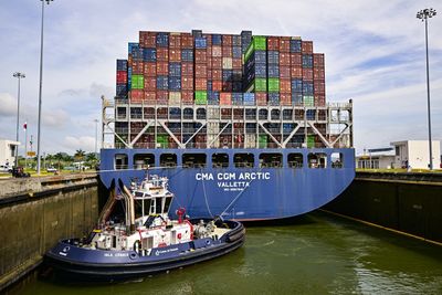 Panama Canal Shatters Cargo Record — And a Persian Gulf War Is Why
