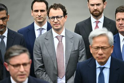 AI could displace one in 11 workers, Goldman says, but the layoffs are likely waiting for a recession