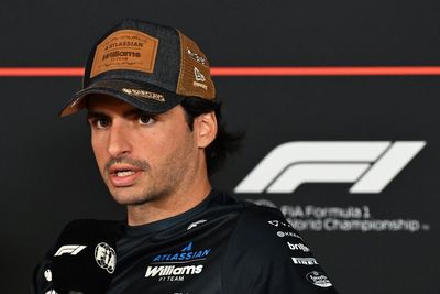 F1 star raises doubts over 'premature' Middle East season finale plan