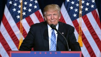 'Total Disgrace' Trump Demands Lebron James Apologise After He Practises Golf Swing During National Anthem
