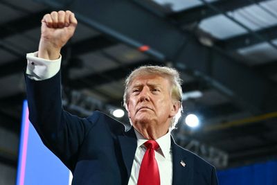 Trump gets consolation prize in Iowa after missing out on Nobel Peace Prize