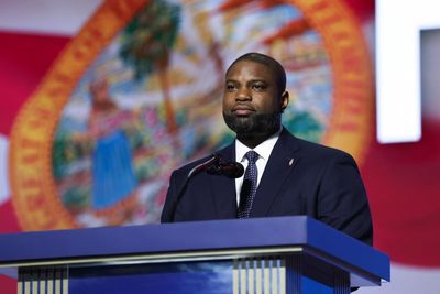 The Maga governor candidate in the Maga state who is not talking about Trump