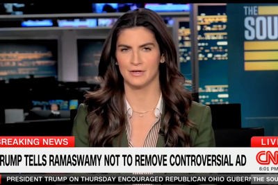 Kaitlan Collins tears into Trump’s defense of Vivek Ramaswamy attack ad