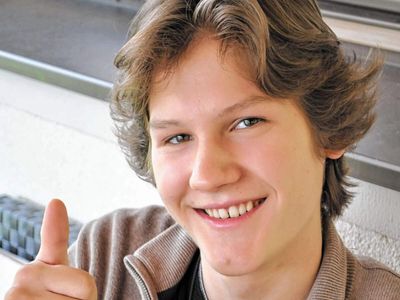 Manuel Otto, Stick Run creator who built game at 14 and reached 43 million players, dies by setting himself on fire; Twitch issues statement
