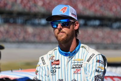 Cleetus McFarland “pissed” after crashing early in Talladega NASCAR Truck race