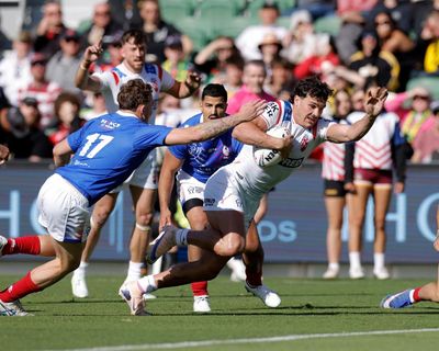 England crush France by 82 points to keep Rugby League World Cup hopes alive