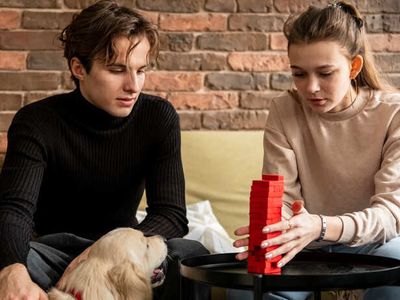 7 Things Introverts Do to Build Meaningful Relationships