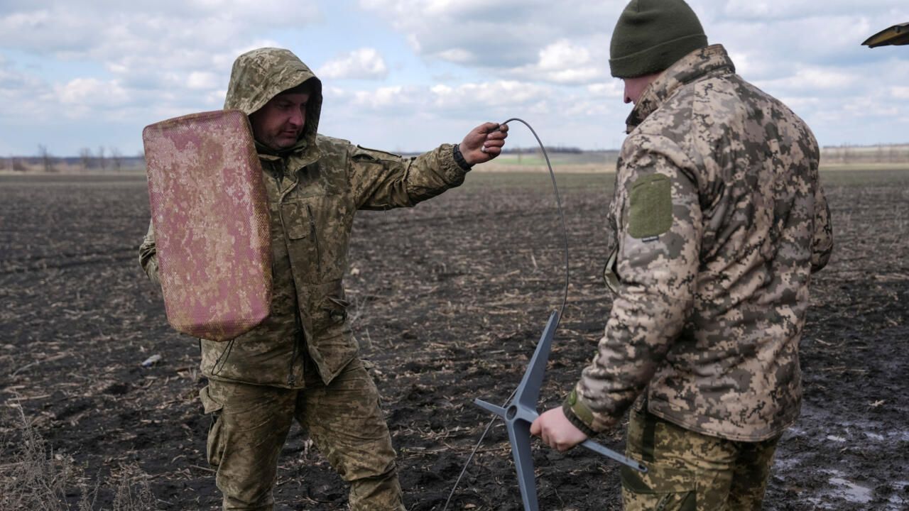 Ukraine says Starlink and Starshield connection…