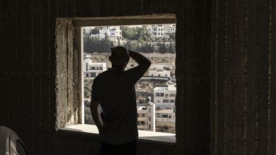 Israeli forces displace 2,000 Palestinians in Hebron after deadly attack on soldiers