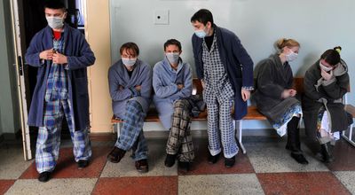 H1N1 Flu Season Starts Early on the West Coast, With October Hospital Rates Highest in Over a Decade