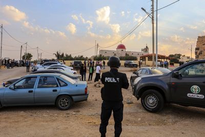 7 Dead, 34 Injured After Gunmen Storm Jordan Church During Funeral