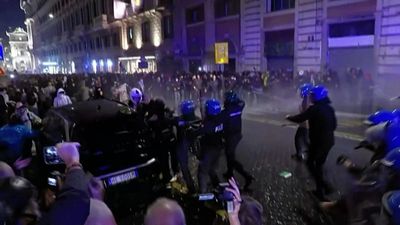 Young protesters clash with police on Rome streets