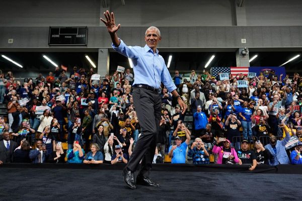 Barack Obama rallies Michigan crowd for El-Sayed, saying he’s ‘fighting for real change’