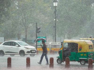 Delhi-NCR weather: Late-night rain and thunderstorms bring temperatures down; check IMD forecast for October 25