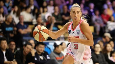 Flames keep hot streak going with win over Fire