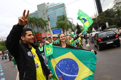 Brazil's Presidential Runoff Thrown Into Uncertainty after Supreme Court Extends Voting, Halts Count