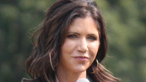 Kristi Noem shared an ‘official statement’ about her job. Then insiders reveal the truth: ‘Not a press release put out by the State Department’