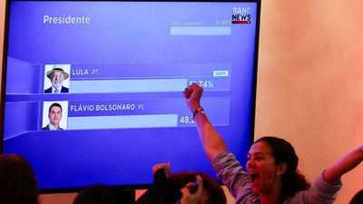 Lula wins fourth term as Brazil president after tight runoff