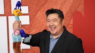 Eric Bauza, the modern voice of Bugs Bunny and Daffy Duck, dies aged 46