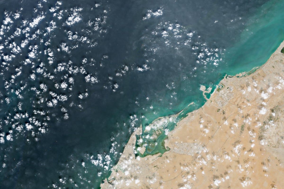 Satellite images show oil spill of UAE coast is…